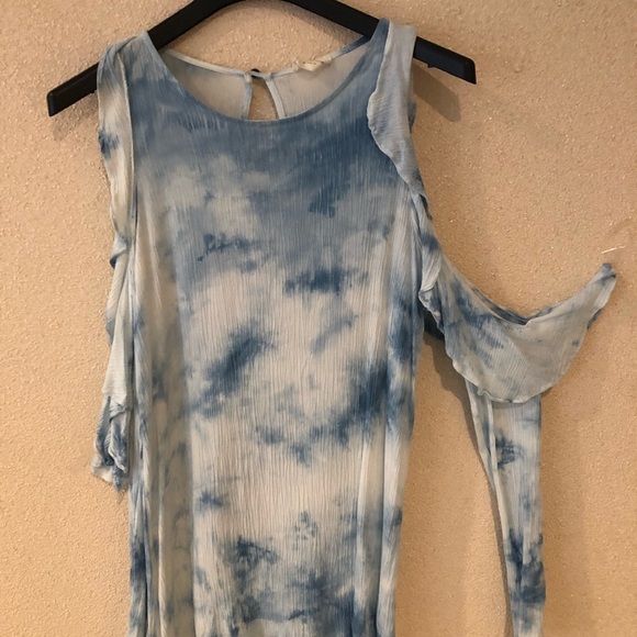 1.4.3 STORY by LINE UP size Medium Blue Cld Shldr - Picture 3 of 14